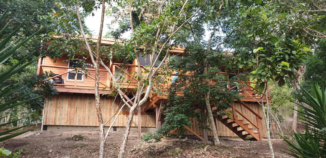 Maya Hill Lodge Black Man Eddy Exterior foto