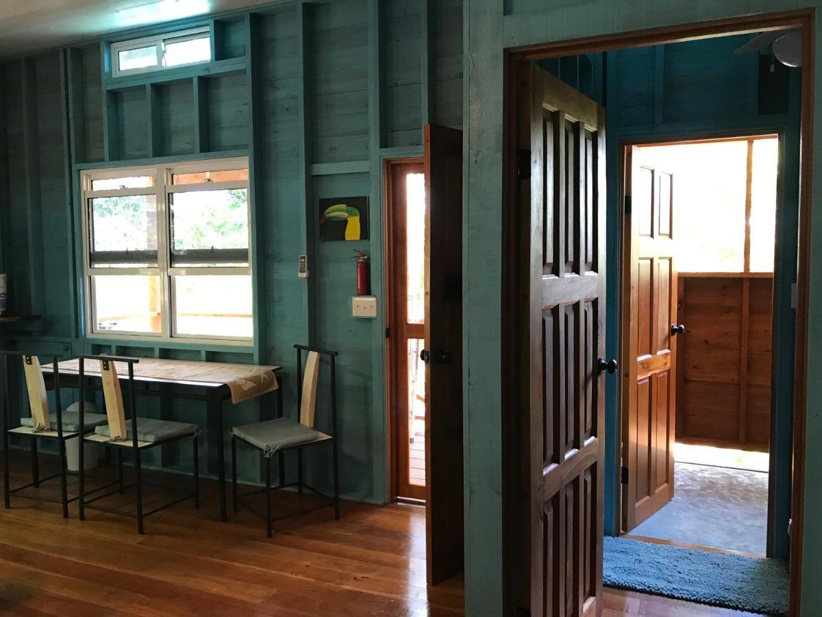 Maya Hill Lodge Black Man Eddy Exterior foto